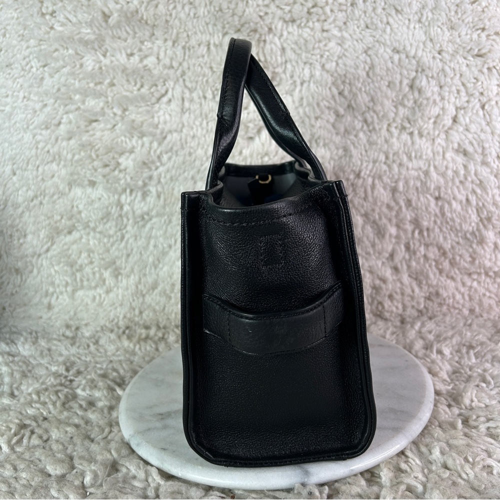 Marc Jacobs The Leather Small Tote Bag - Picture 2 of 10